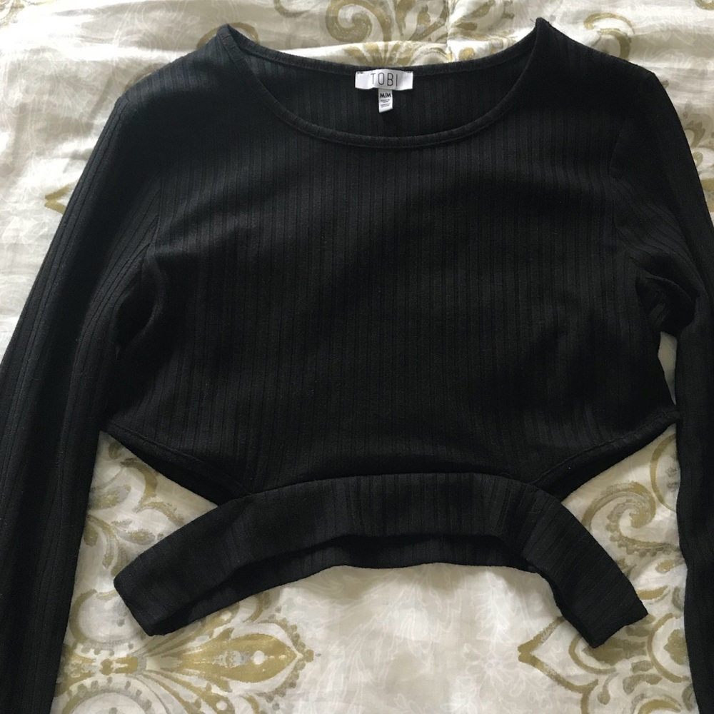 Cut out black crop